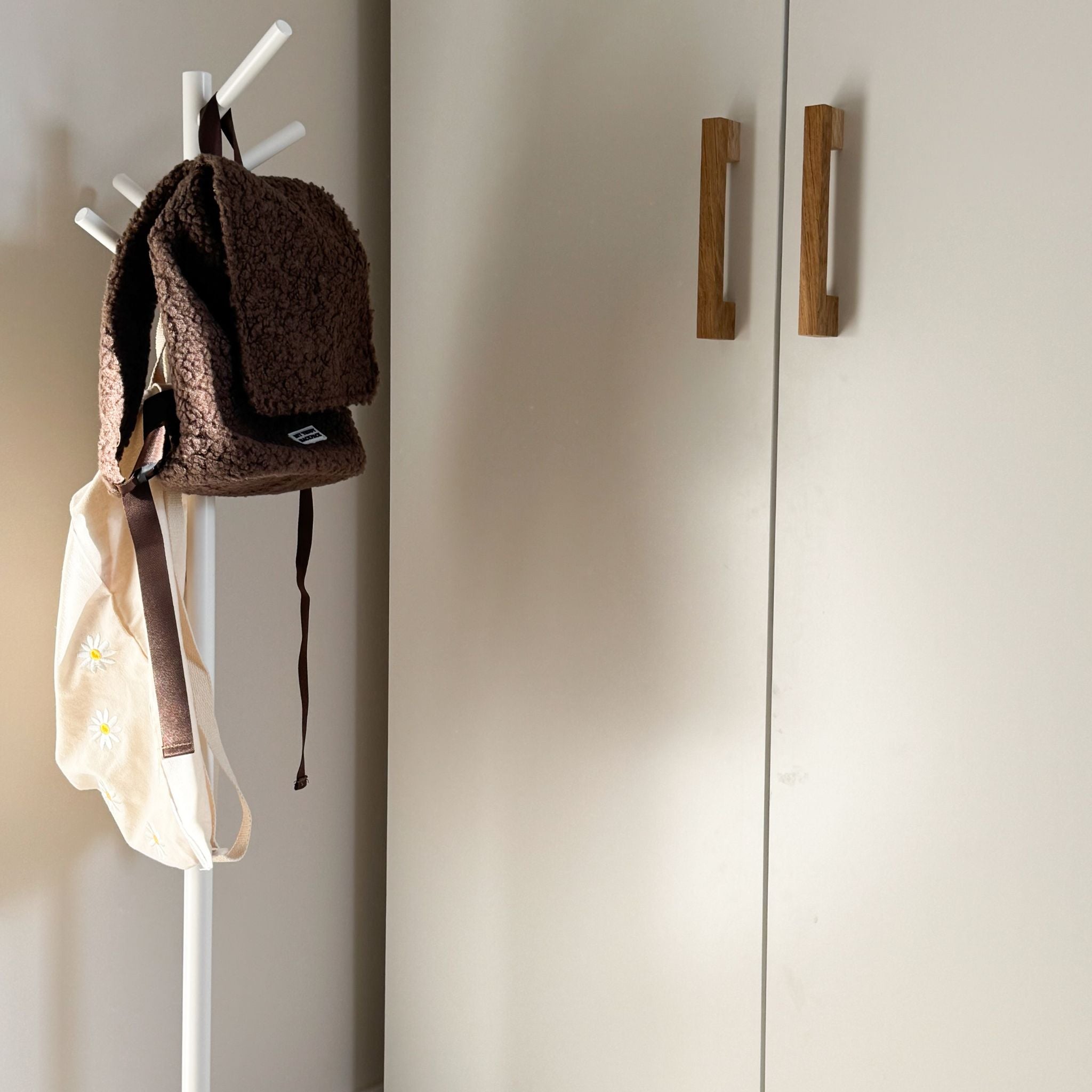 BAG STAND CLEAN WHITE | IRON