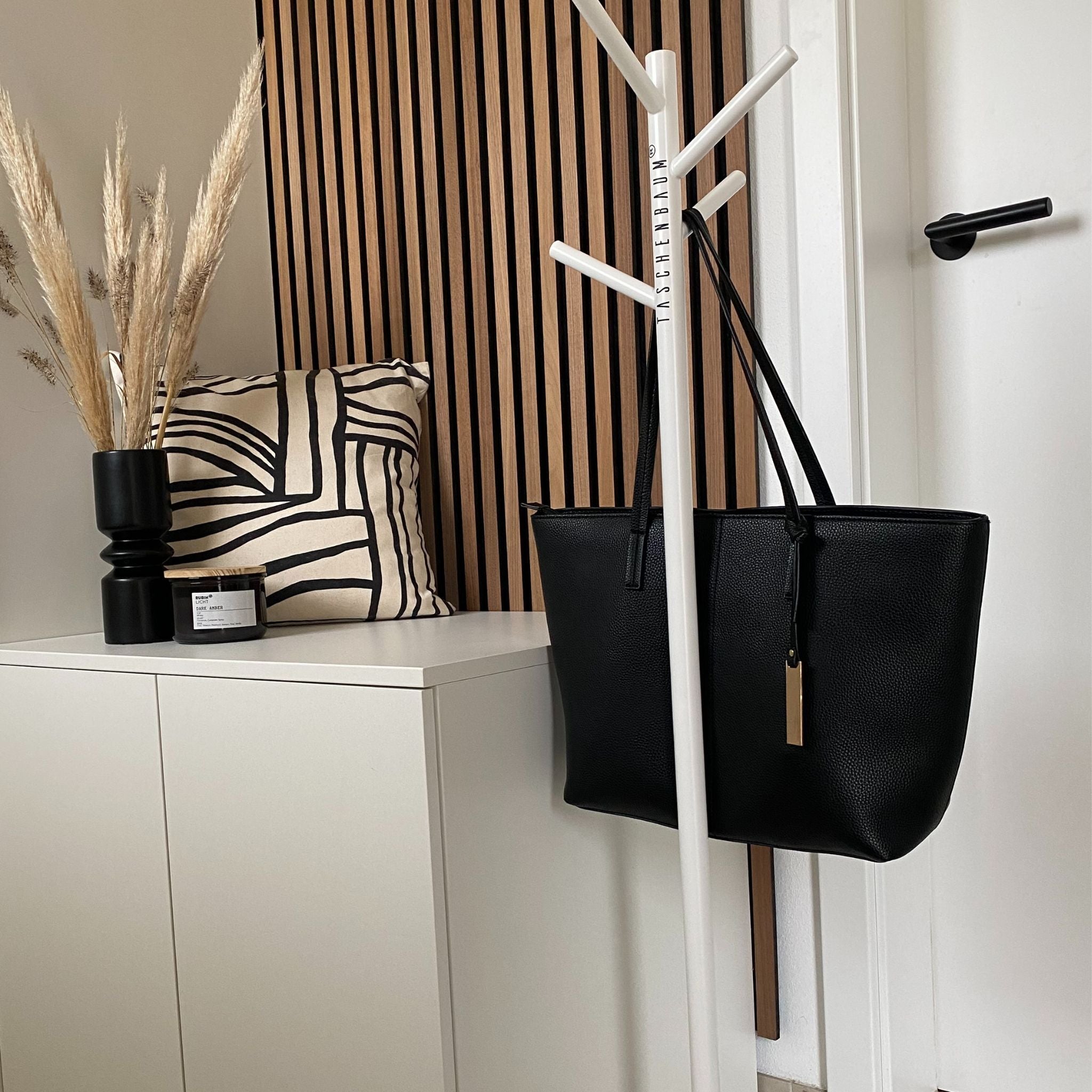 BAG STAND CLEAN WHITE | IRON